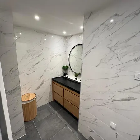 Le 46 : Superbe Appartement Jacuzzi Besancon Exterior photo